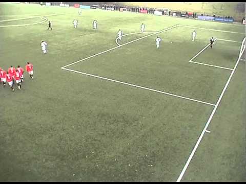 Ekrem scoort de 2-0.   Tubantia - SC Enschede 17 november 2013  einduitslag 4-0