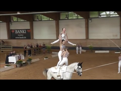 Bayerischer Meister 2022 - Gruppenvoltigieren Junior - Gut Waffenschmiede Junior 1