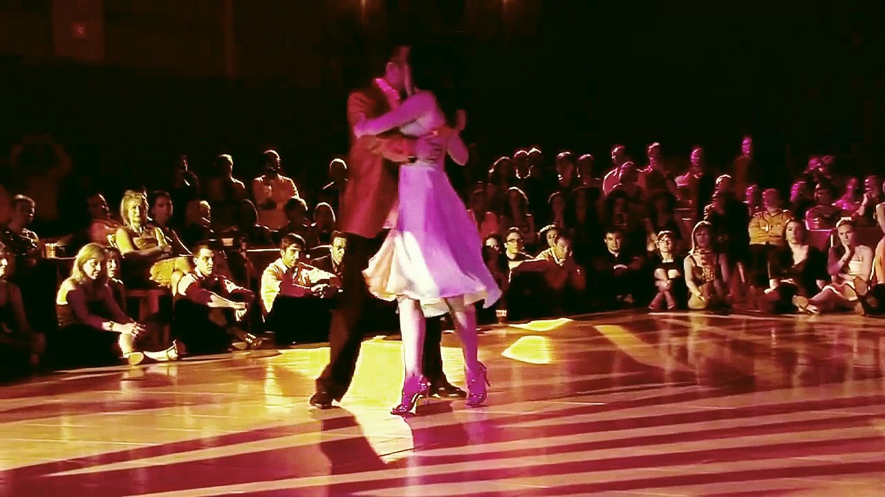 Chicho Frumboli and Juana Sepulvede