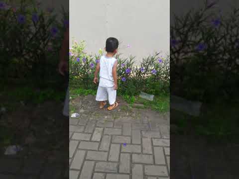 sandal Barra kecebur di got 😱😭