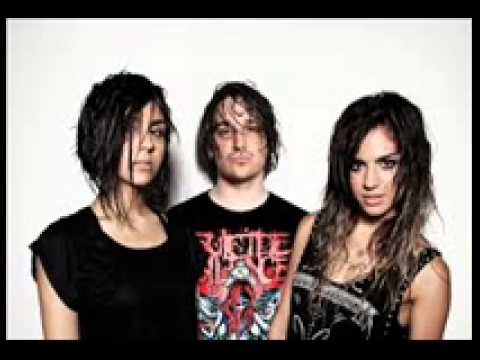 Bassjackers vs. Krewella-We are like that