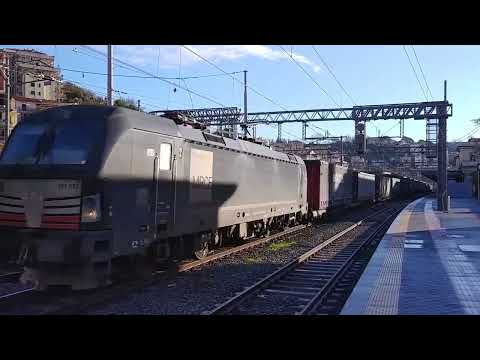 Treni passeggeri e Merci a La Spezia Centrale,Intercity,Frecciabianca,Nighjet ecc