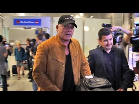 Ray Liotta Rocks Suede, Pushes Own Luggage At LAX