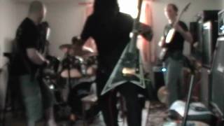Heathen Foray - Chants intro with violin bow (live version)
