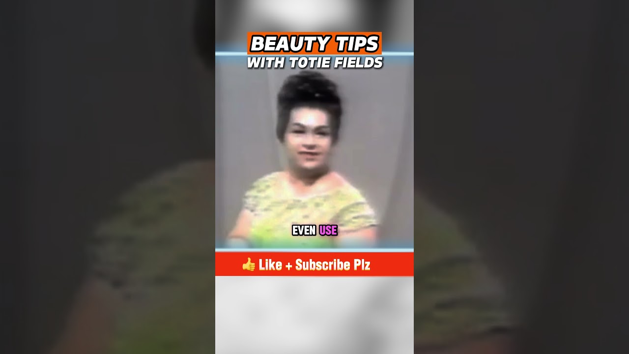 Totie Fields shocks crowd with vintage Makeup Tutorial 😆 #Shorts #StandUpComedy #jewishcomedy