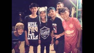 Download lagu 017 boszal mp3