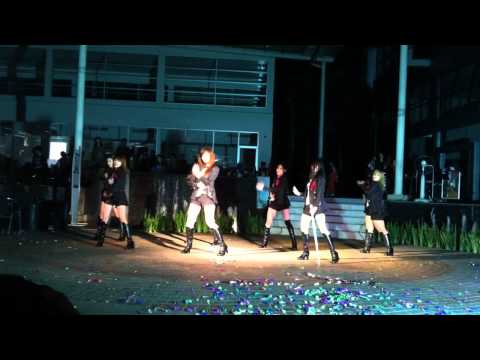 Lady lego cover T-ara @ the paseo 12/05/05