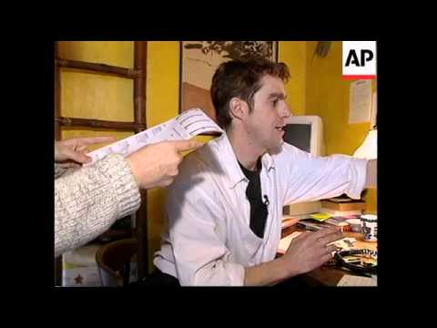 FRANCE: CHEF TURNED FASHION DESIGNER TO OPEN PARIS FASHION WEEK