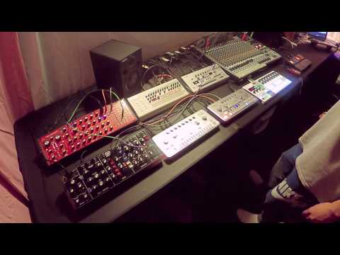 Neutron Model-D TT-303 TB-03 TT-606 TR-09 - Live Acid Techno Jam - 2018-11-06
