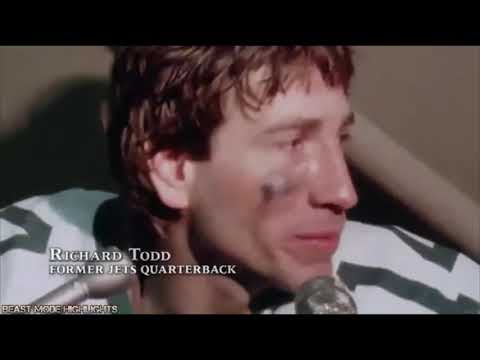 Lyle Alzado rips off Jets helmet