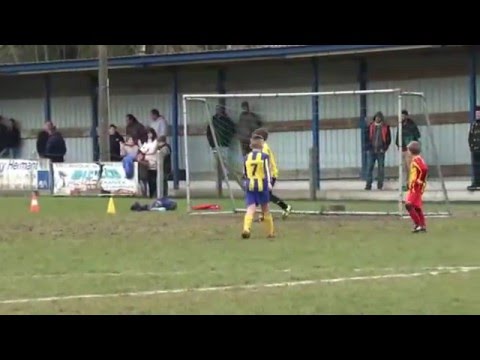 U10 SAINTOIS - RC WAYS GENAPPE 1ère. mi-temps.