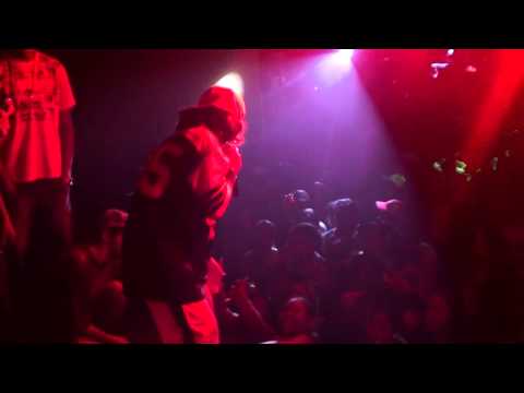 YURI BH NO CARTOLA SHOW BAR - VIDA LOKA TAMBÉM AMA- CRUZEIRO - SÃO PAULO - DIA 24/09/2011