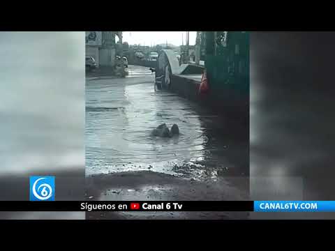 Video: Habitantes de Santa Catarina en Acolman, advierten riesgo de colapso de red de drenaje