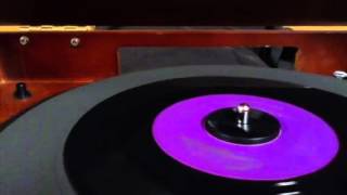 Faron Young - A Place For Girls Like You