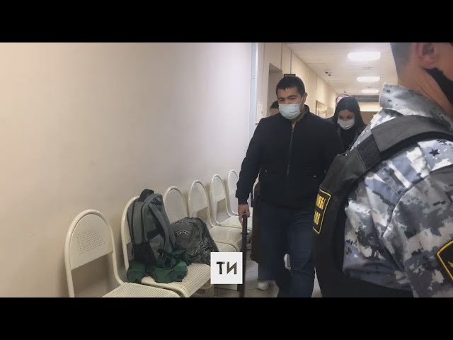 Две «звездочницы» Finiko были доставлены сегодня в суд в Казани