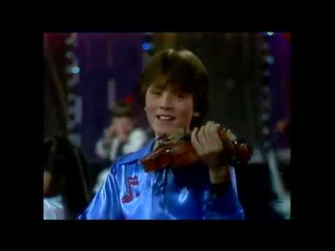 Lorenzo Antonio y Su Grupo - "Vamos A Jugar" - en America Esta Es Tu Canción