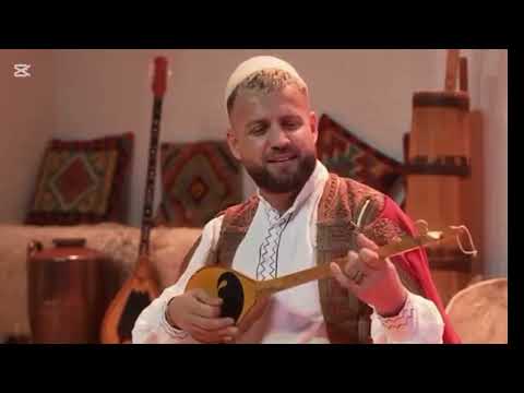 Luiz Ejlli me cifteli, sa like meriton ky mbret ❤️