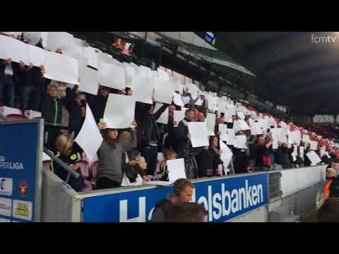 Tifoen til kampen mod Apollon Limassol