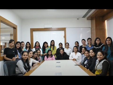 download lagu mp3 mp4 Tracmail Vashi, download lagu Tracmail Vashi gratis, unduh video klip Tracmail Vashi