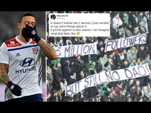 Memphis Depay laughs off Saint Etienne fans' sick banner
