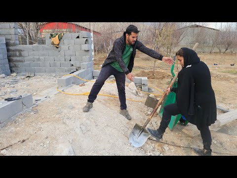 Once again, the powerful hands of Moses come to Fatima's aid.