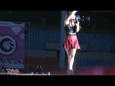[Fancam] 100821 Tiffany SNSD - Kissing you@SM TOWN