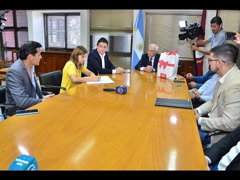 Canastas navideñas, con productos de calidad y buenos precios en las góndolas de 13 supermercados
