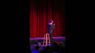 5 minutes (Glove Theatre)