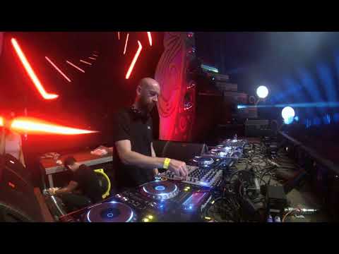 Mark Broom - Live @ Surface (25-10-2002)