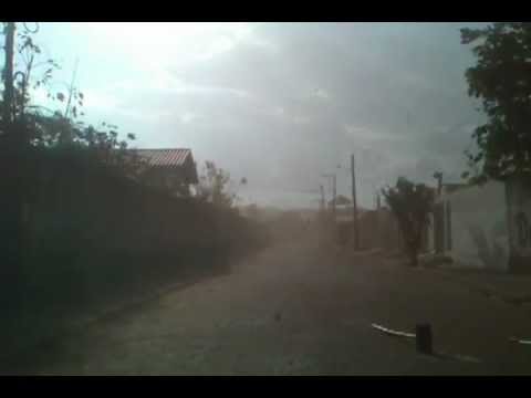 Ventania em Altamira 08/08/2012.