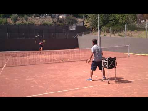 TGA tennis Cesar Garcia Coach y Maria Berlanga 12 años