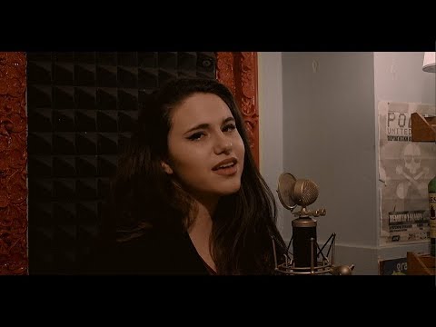 Crazy - Gnarls Barkley ( Joanna M. cover )