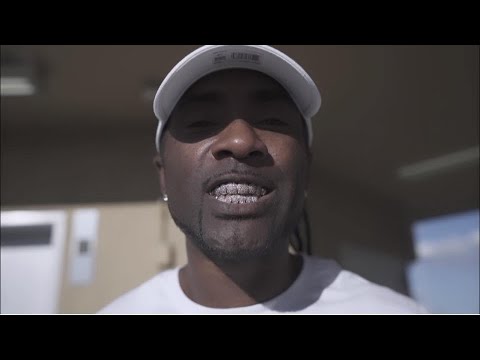 Cali Boy Cash - Free throw feat. B-NUTTI  Dreddy cash & keeze Mac (Official Video)