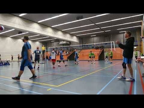 OKK ' 70 HS4  VS  Hou Stand HS2