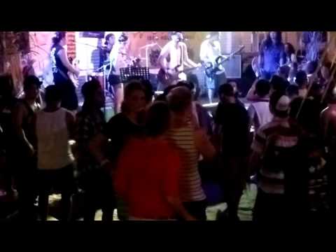 Jun Bintang feat Tika Pagraki