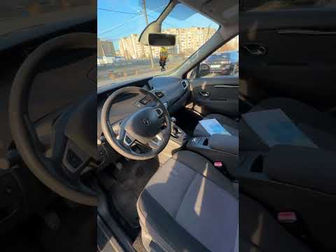 фото renault grand scenic iii 0