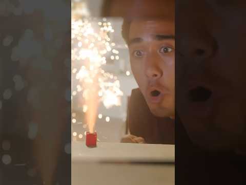 $0.01 firework vs $100 FIREWORK 🎆🧨