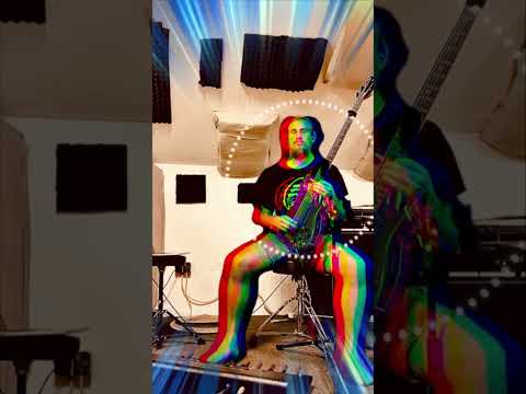 Robin S. - "Show me Love" - Bassline
