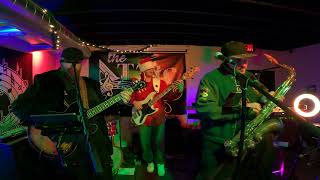 Set 2 - Song 2 - "8 Days On The Road" - Howard Tate Cover