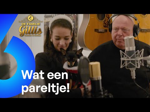 Prachtig hoor! Peter & fam. nemen KERST SINGLE op! 🎄 | Familie Gillis #AFL64 | Kerstspecial
