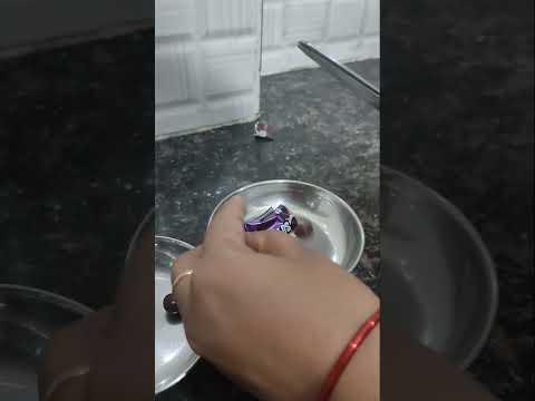 Cadbury shorts v/s Duke's Doubles Cadbury products are best # youtube shorts # shorts