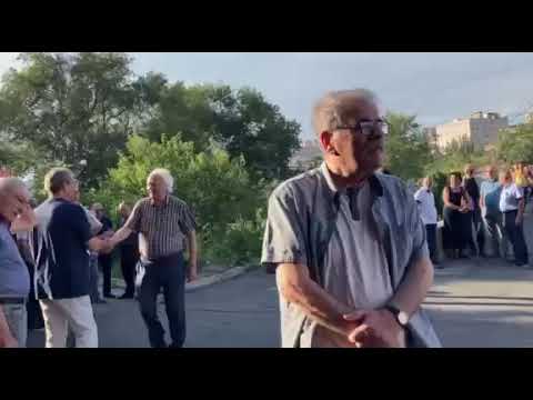 Ովքեր են ներկա Արմեն Շեկոյանի հոգեհանգստին