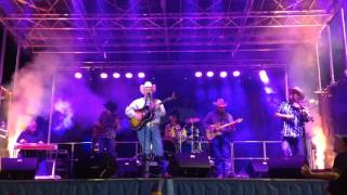 Daryle Singletary - Too Much Fun - In Concert