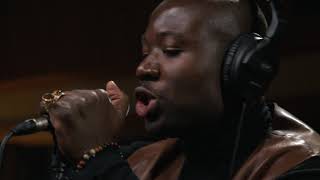 Young Fathers - Wire (Live on KEXP)