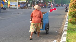 Download lagu NENEK INI DORONG GEROBAK POLO PENDEM SEJAK 1978 mp3