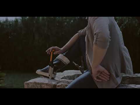 Fiskars Kastuvėlis 1000726 video