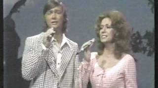 Dottie West With Steve Noel Wariner - Two songs from USTV
