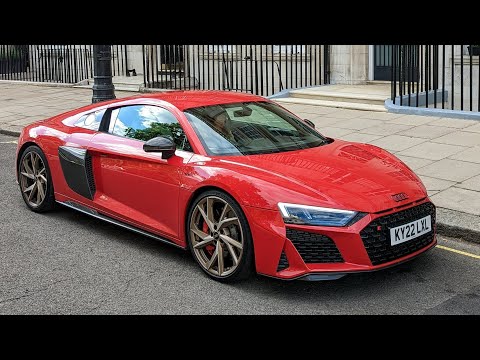 Can you do 200mph on a typical Autobahn? | Audi R8 RWD Performance | 4k