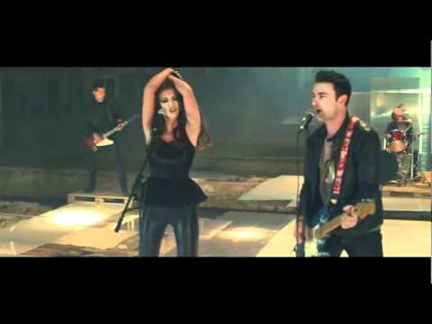 Vunk ft. Antonia - Pleaca (Official Music Video)