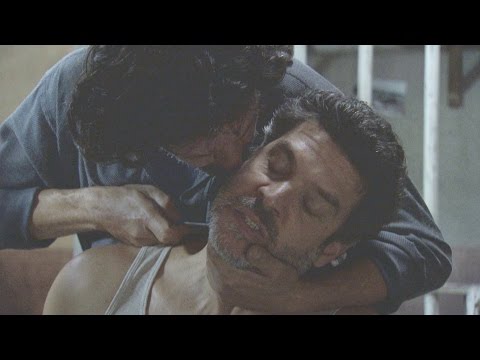 Amar C678 - El Bicho acosa a Eladio en la prisión